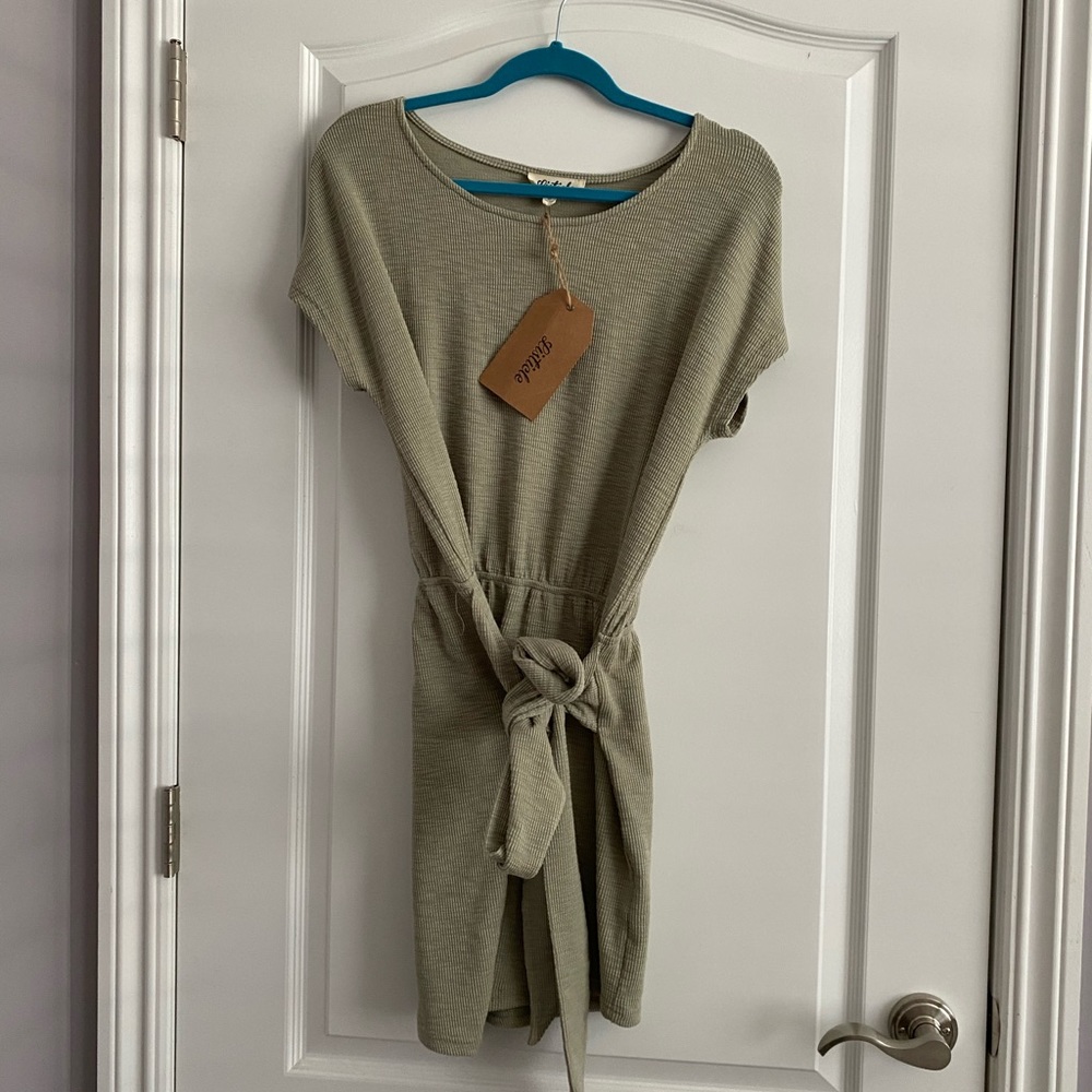 Soft green tie dress